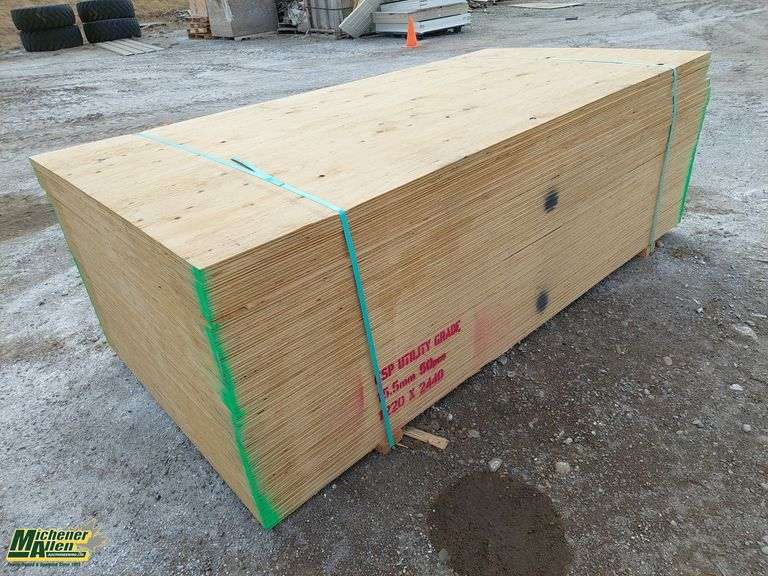 50 Unused 15.5mm 1220 x 2440 Utility Grade Plywood