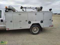 2008  Ford  F-550 SD Regular Cab 4x4 DRW  S/A  Service Truck