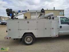 2008  Ford  F-550 SD Regular Cab 4x4 DRW  S/A  Service Truck