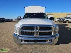 2013  Ram  3500  4x4 SLT 4dr Crew Cab 172.4 in.WB Hemi  S/A  Service Truck