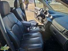 2011  Mitsubishi  Endeavor  SE