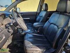 2011  Mitsubishi  Endeavor  SE