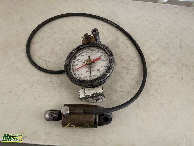 Quincie Oilfield Products Torque Gauge and Ram