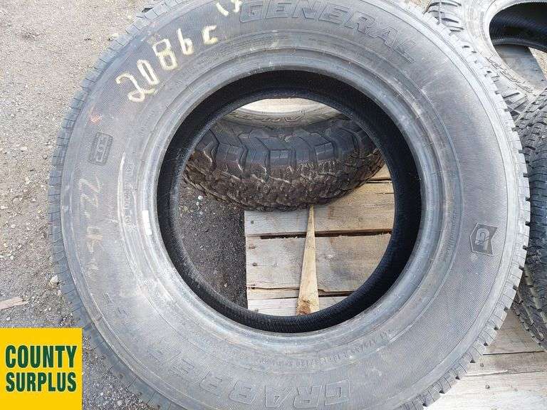 4 Tires 1 Rim (1 Goodyear Wrangler ST P235/75R16, 1 General Grabber HTS ...