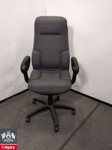 24 Hour Global Concorde brand chair - grey