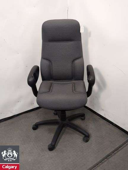 24 Hour Global Concorde brand chair - grey