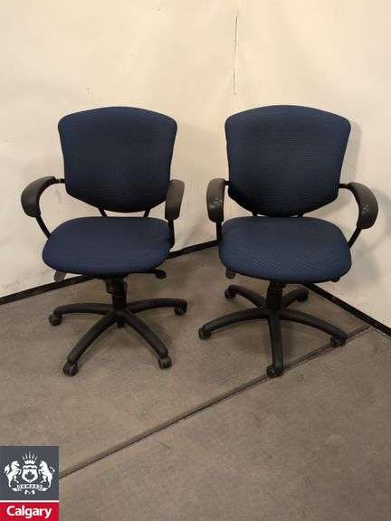 Set of 2 - Blue Global Supra brand Chair