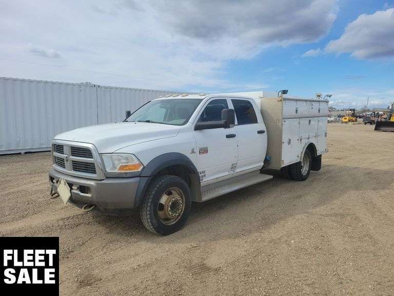 2011  Ram  5500 4x4  S/A  Service Truck