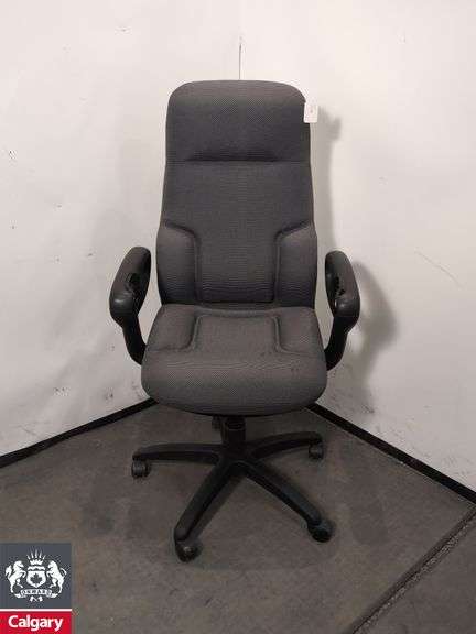 24 Hour Global Concorde brand chair - grey