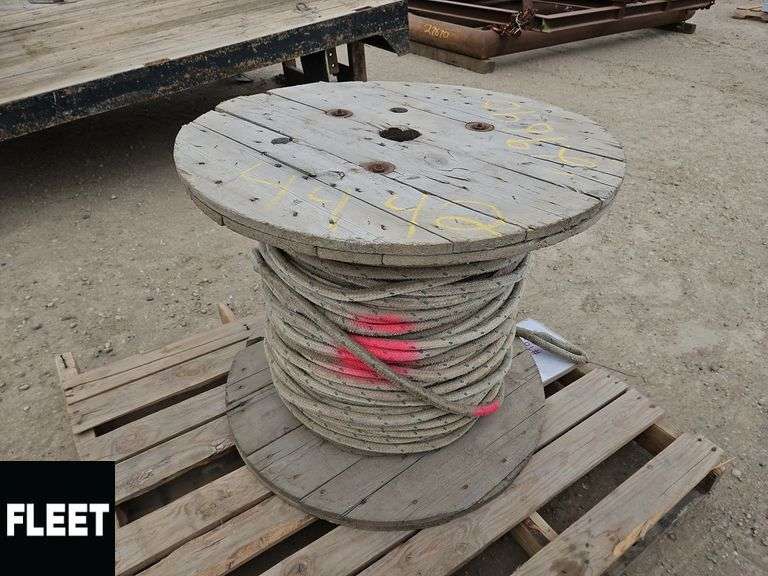 Pallte With Ropes Pallet with Spool of Rope - Qty.1 - Michener Allen Auctioneering Ltd
