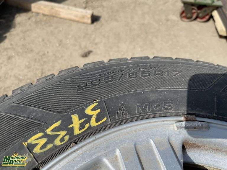 Pallet with 4 235/65R17 M+S Goodyear Nordic Winter Tires on 5 Bolt ...