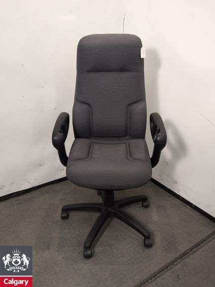 24 Hour Global Concorde brand chair - grey