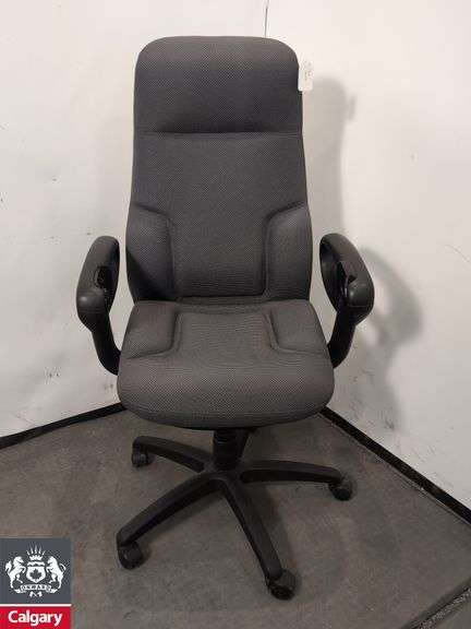 24 Hour Global Concorde brand chair - grey