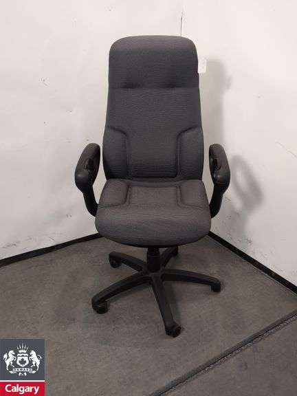24 Hour Global Concorde brand chair - grey