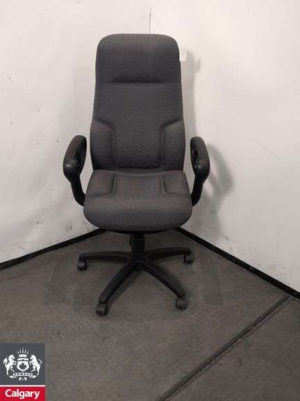 24 Hour Global Concorde brand chair - grey