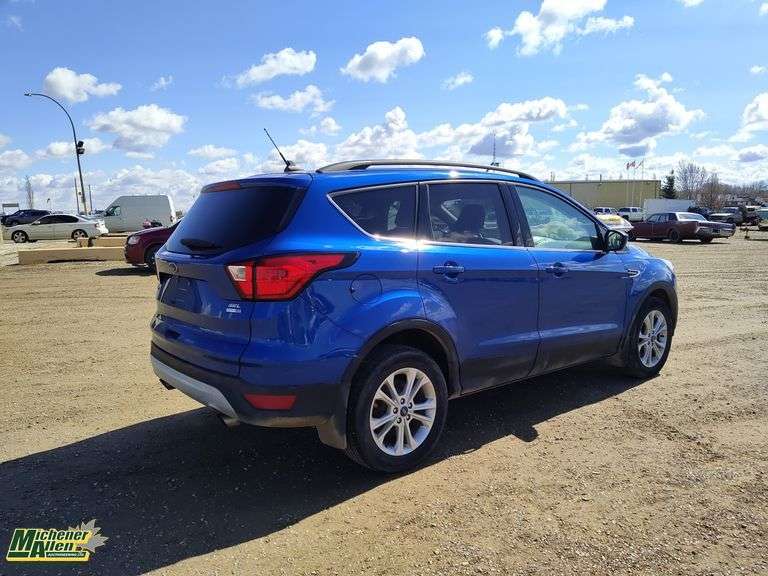 2019  Ford  Escape   SEL AWD SUV