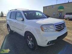 2012  Honda  Pilot  Touring 4WD 3rd Row SUV