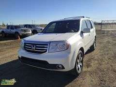 2012  Honda  Pilot  Touring 4WD 3rd Row SUV