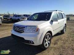 2012  Honda  Pilot  Touring 4WD 3rd Row SUV