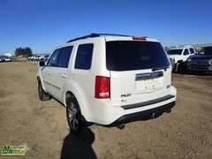 2012  Honda  Pilot  Touring 4WD 3rd Row SUV