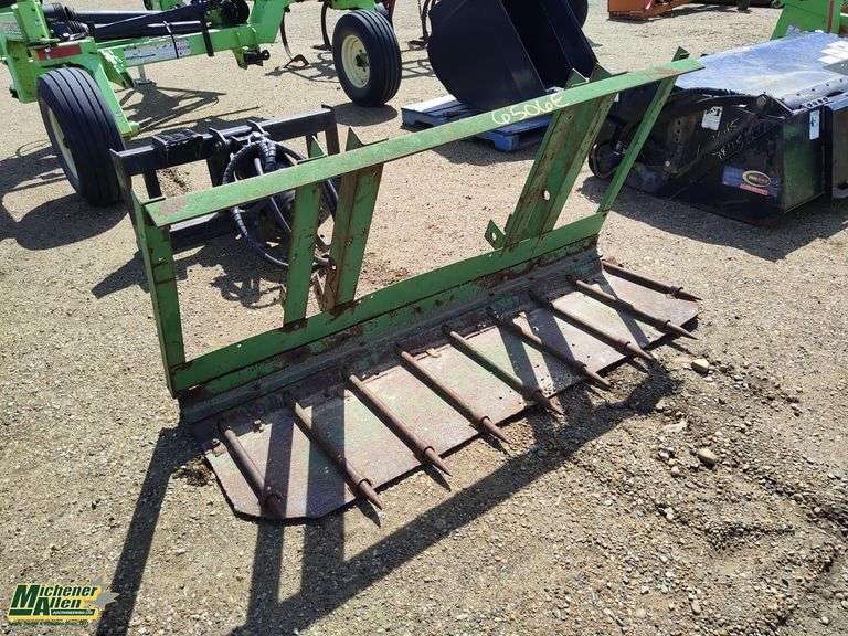 Bale Lifter Attachment
