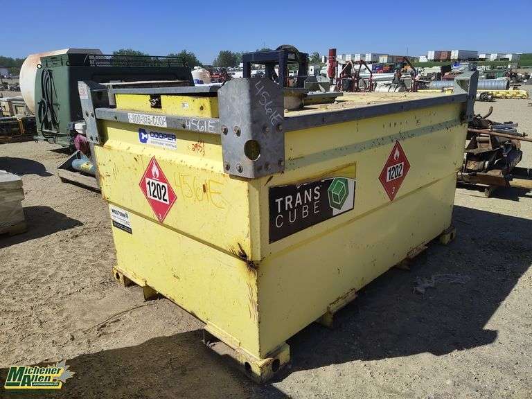 Trans Cube 3000 Western Trans Cube 3000 Gallon - Michener Allen Auctioneering Ltd