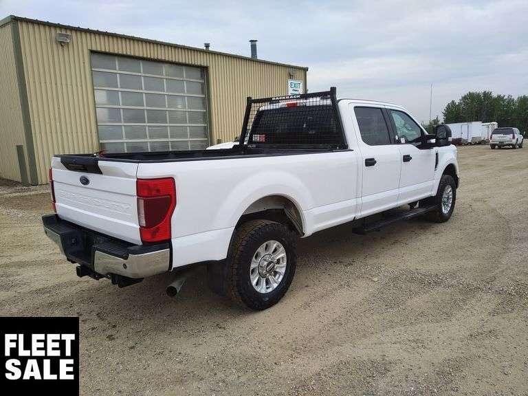 2020  Ford  F-250 Super Duty  4x4 XLT 4dr Crew Cab 8 ft. LB Pickup