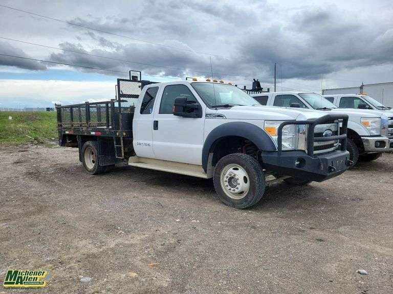 Non-Operable  2015  Ford  F-450 Super Duty  S/A  Deck Truck