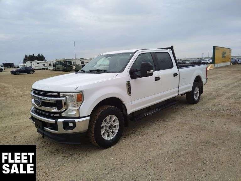 2020  Ford  F-250 Super Duty  4x4 XLT 4dr Crew Cab 8 ft. LB Pickup