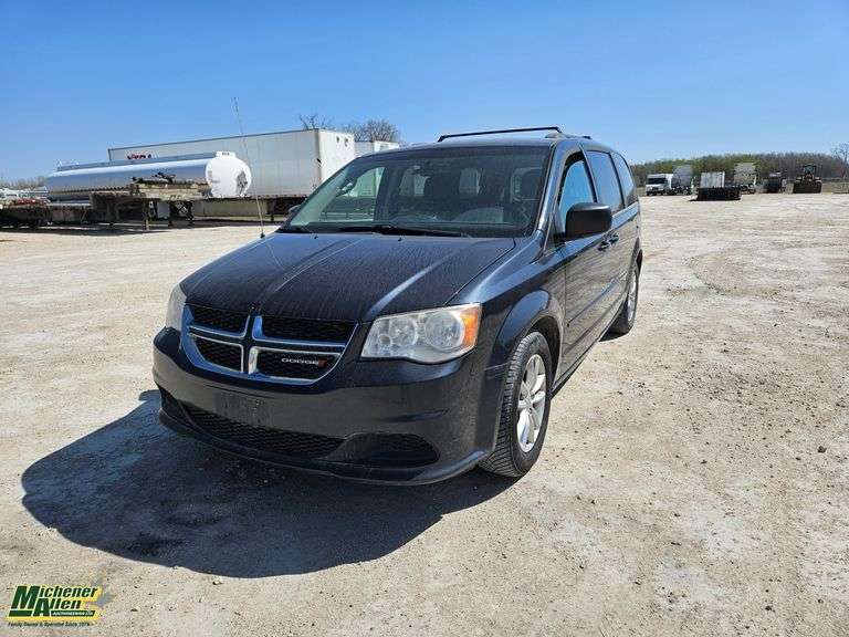 2014  Dodge  Grand Caravan  SXT 4dr Mini-Van