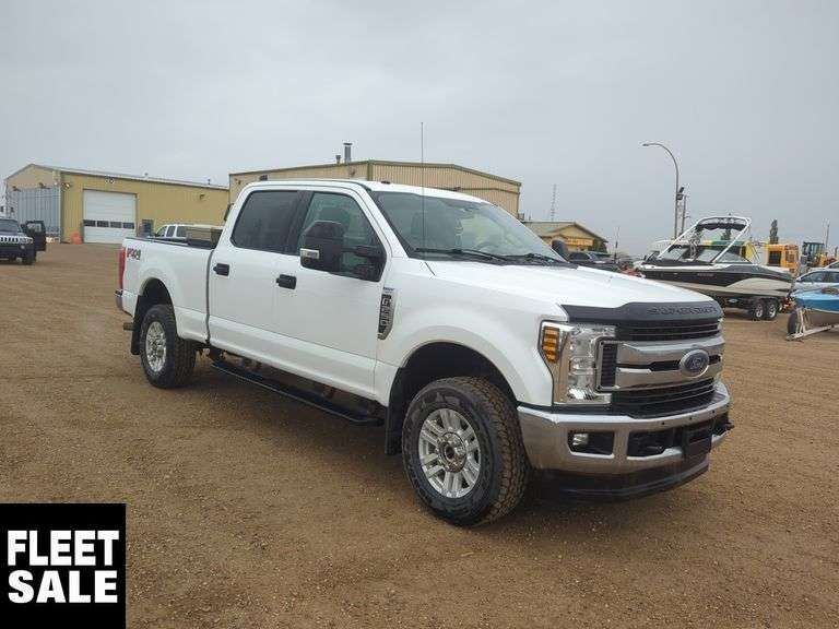 2019  Ford  F-250 Super Duty  4x4 XL 4dr Crew Cab 6.8 ft. SB Pickup