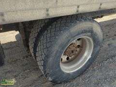 2007  GMC  Topkick C8500  S/A  Van Body Truck