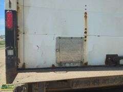 2007  GMC  Topkick C8500  S/A  Van Body Truck
