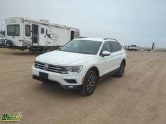 2018  Volkswagen  Tiguan  AWD 2.0T SE 4Motion 4dr SUV