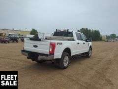2019  Ford  F-250 Super Duty  4x4 XL 4dr Crew Cab 6.8 ft. SB Pickup