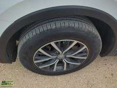 2018  Volkswagen  Tiguan  AWD 2.0T SE 4Motion 4dr SUV