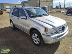 2005  Mercedes-Benz  M-Class  ML 350 4MATIC AWD SUV