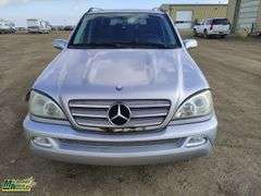 2005  Mercedes-Benz  M-Class  ML 350 4MATIC AWD SUV