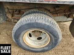2004  Ford  F-350 Super Duty  S/A  Deck Truck