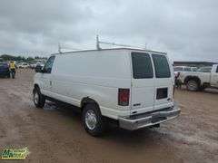 2007  Ford  E-Series E-150  Cargo Van w/Shelving
