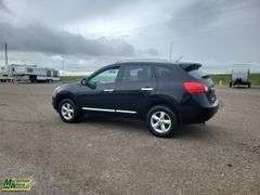 2013  Nissan  Rogue  AWD SV 4dr Crossover