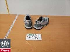 Women's CSA Steel Toe Shoes *Size Unknown, Would Guess Size 7*