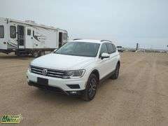 2018  Volkswagen  Tiguan  AWD 2.0T SE 4Motion 4dr SUV