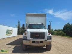 2007  GMC  Topkick C8500  S/A  Van Body Truck