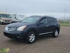 2013  Nissan  Rogue  AWD SV 4dr Crossover