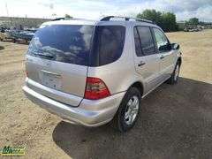 2005  Mercedes-Benz  M-Class  ML 350 4MATIC AWD SUV