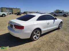 2014  Audi  A5  Premium AWD Coupe