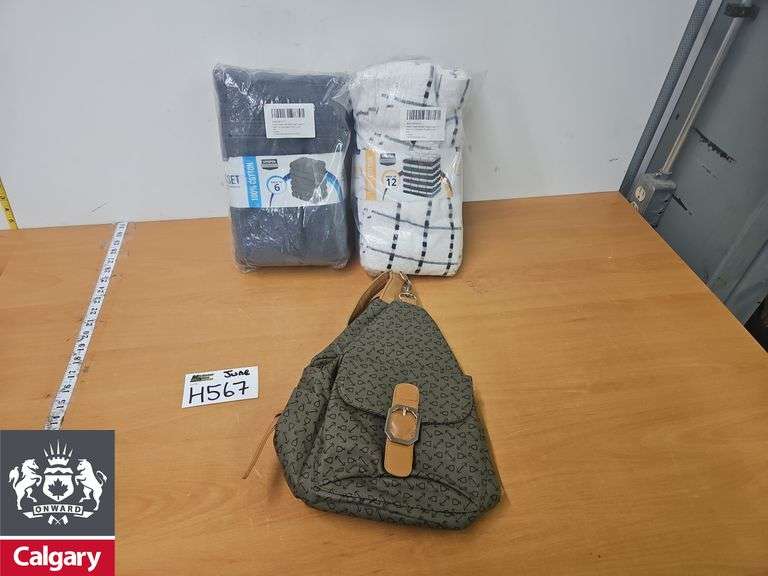 2x Packs of Hand/Kitchen Towels and Bag
