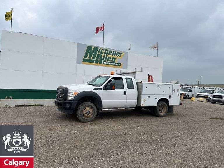 2014  Ford  F-550 Super Duty 4X4  S/A  Service Truck