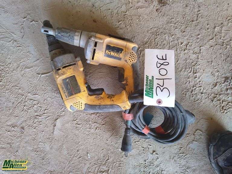 2 DeWalt VSR screwdrivers